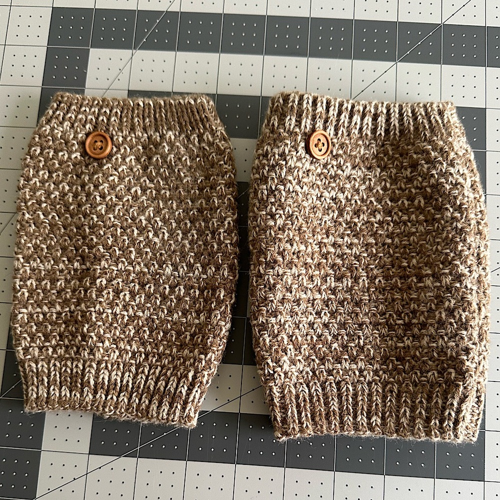 Tan knit boot cuffs